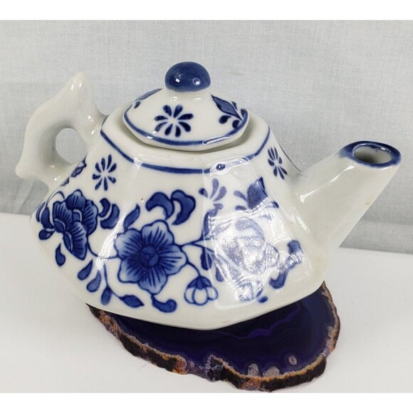 1950's Nantucket Chinese Porcelain Blue White Floral Teapot Octagon Shape w/Lid - Picture 9 of 16